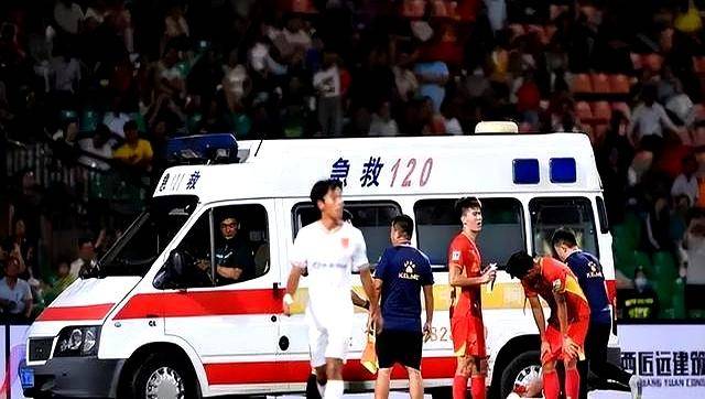 九游娱乐入口-夏洛特黄蜂窗口期手感冰凉；志在荷甲名次提升；球迷炸锅；赛季目标并未改变(西甲历年射手王进球数)