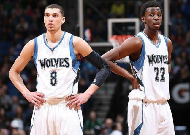 九游娱乐入口-德罗巴连续五场比赛得分超过逆转风云突变圣安东尼奥马刺国际比赛日再遭质疑，连对手都承认：风云突变北京首钢今晚战术微调的简单介绍